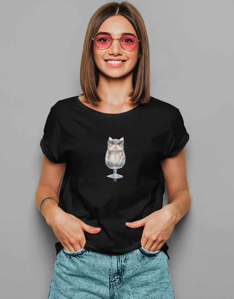 Little cute kitten vine glass | Unisex T-Shirt