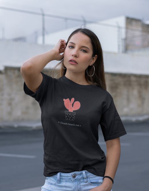 Don't Touch me Women power | Unisex T-Shirt