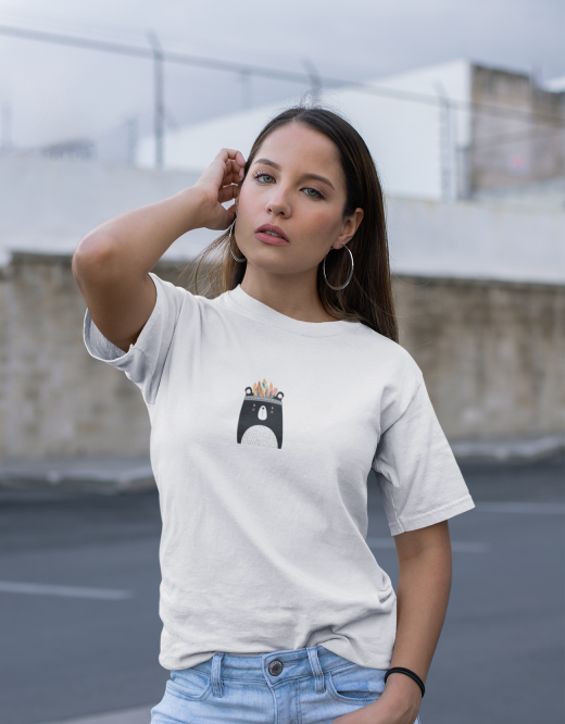 Cute bear Animal/ Pet Lover | Unisex T-Shirt